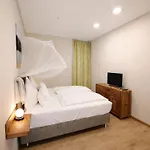 Apartment Bernsteinsee Homes And Ferien House 2 *